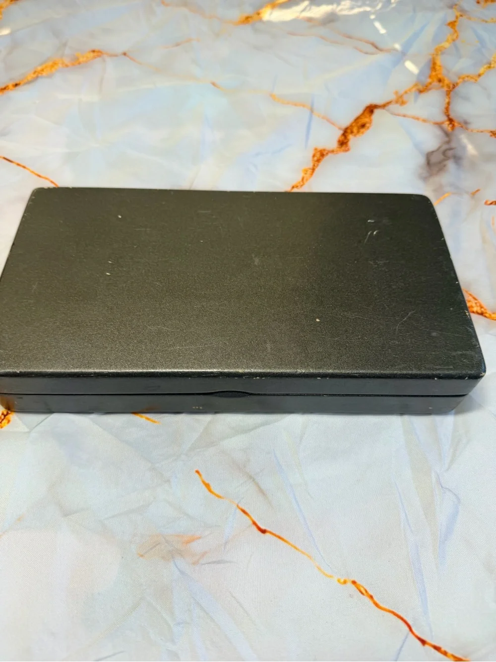 Powered chef knife box empty